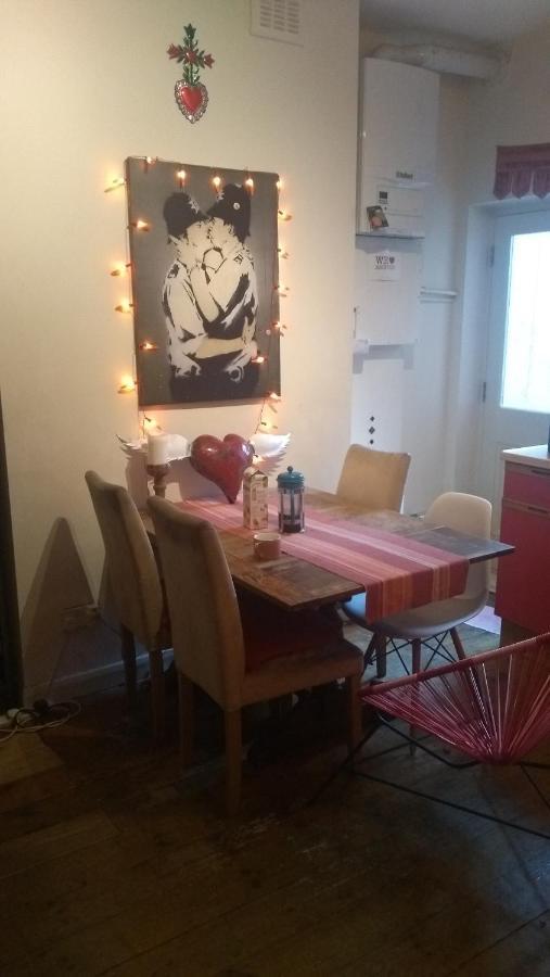 Homey, Warm & Welcoming Room. London Eksteriør bilde